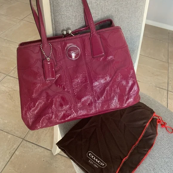 Coach Bags Authentic Coach Signature Stitch Frame F5658 Berry